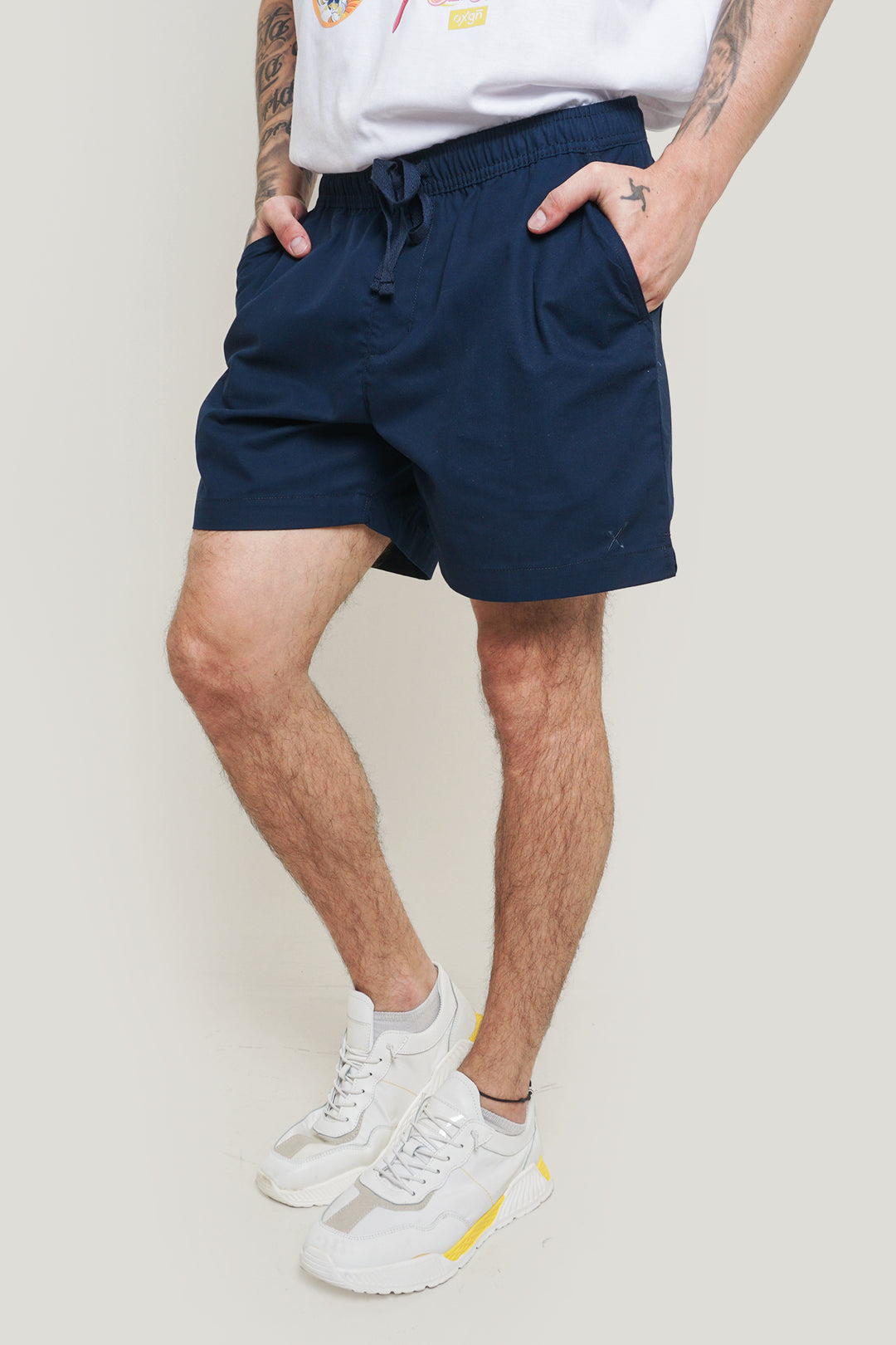 – OXGN Shorts Woven Embroidered